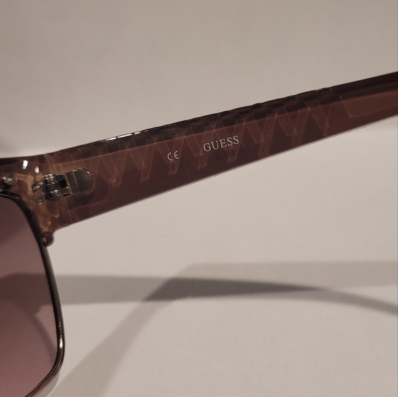 2014 Model Guess Gradient Sunglasses NEW - Picture 7 of 9